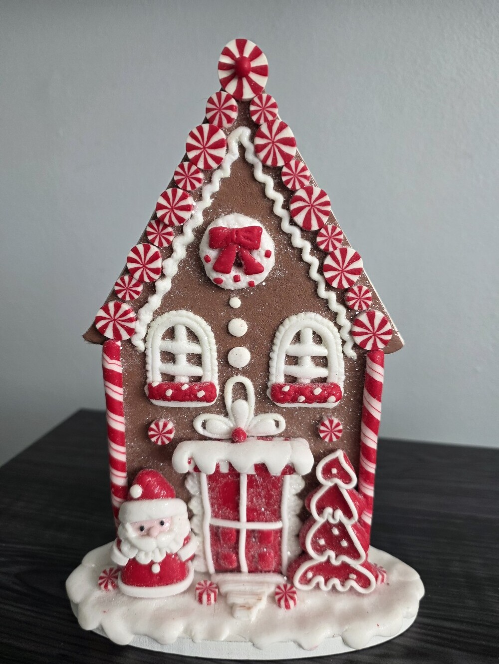 Christmas Holiday Ginherbread Santa House Decor